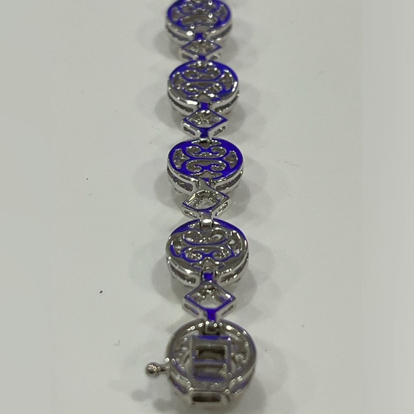 LAB WHITE SAPPHIRE BRACELET 11 SET HALO PRONGS BRAND NEW SECURE LATCH - Picture 4 of 5